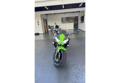 Kawasaki ninja 650r 649cc 2022
