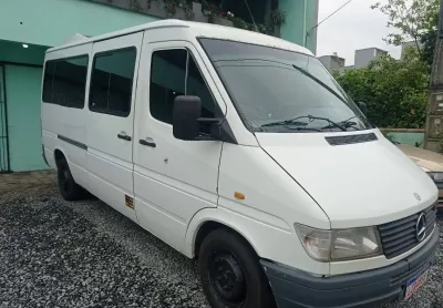 Sprinter 97 diesel, 15 lugares (6 instalados)revisão em dia.