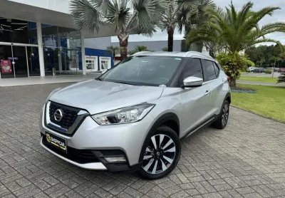 Nissan kicks sv 1.6 16v flexstar 5p aut.  - prata - 2020/2021
