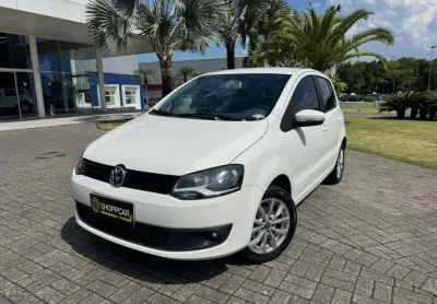 Volkswagen fox 1.0 mi total flex 8v 5p  - branca - 2014/2014