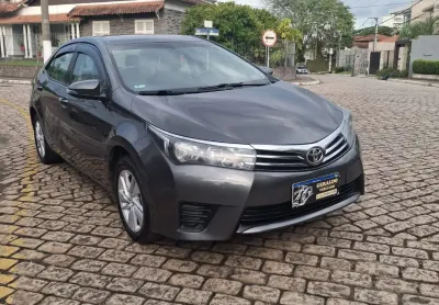 Corolla super novo e revisado, muito confortavel, irresistivel e moderno, não percam essa oportunida