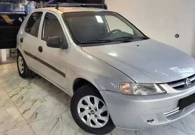 Celta 5 portas 1.0 2004