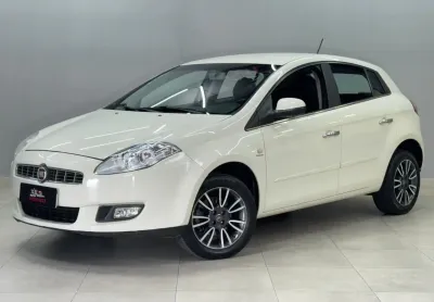 Fiat Bravo Essence 1.8 Dualogic 2014 Completo, Conforto e Estilo