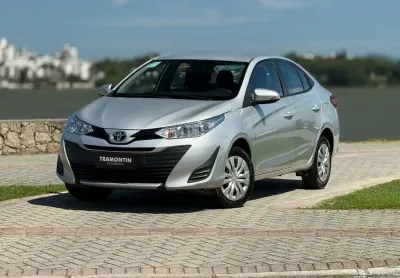 Toyota yaris yaris 1.5 xl live sedan flex aut. 16v