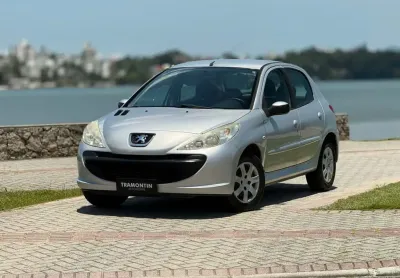 Peugeot 207 207 1.4 XR  FLEX 16V