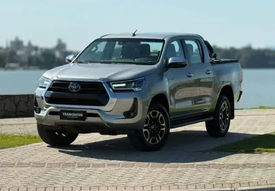 Toyota HILUX HILUX 2.8 CD SRX 4X4 TDI DIESEL AUT. 20V