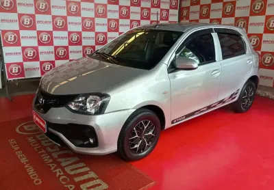 Toyota etios hb x 13l mt 2017