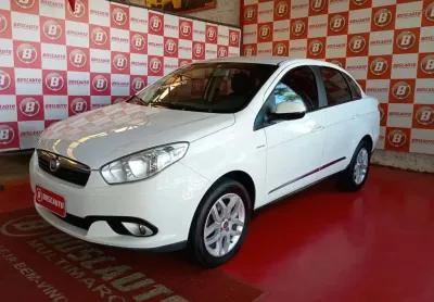 Fiat siena essence 1.6 2015