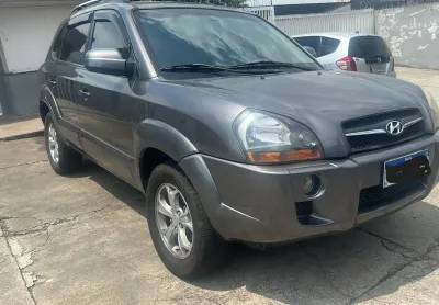 Tucson glsb 2015 com baixo km único dono completa 