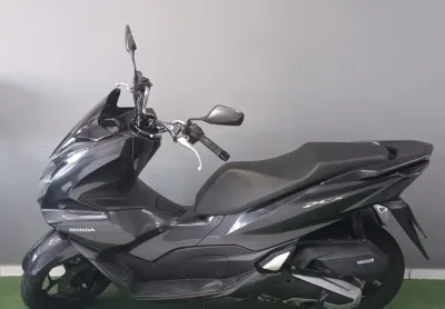 Honda - pcx 160 - ano 2024.