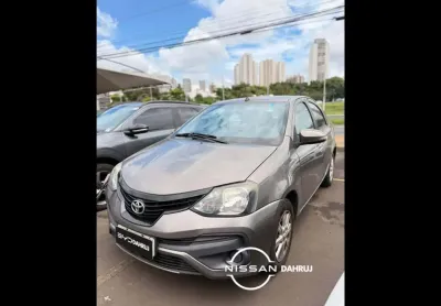 Toyota etios 1.5 x plus sedan 16v flex 4p automático