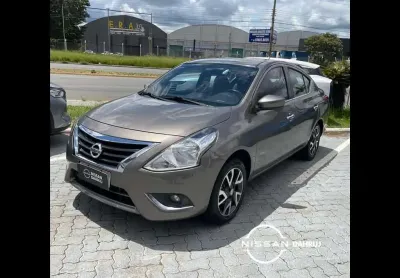 Nissan versa 1.6 16v flexstart unique 4p manual