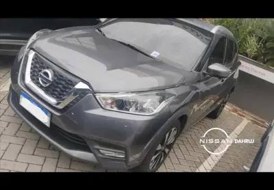 Nissan kicks 1.6 16v flexstart sl 4p xtronic