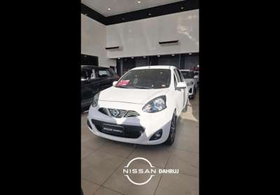 Nissan march 1.6 sl 16v flexstart 4p xtronic