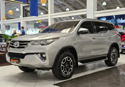 2.8 srx 4x4 7 lugares 16v turbo intercooler diesel 4p automático