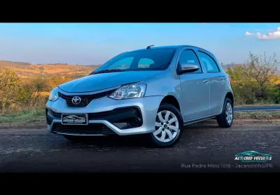 Toyota etios hb x 13l mt 2018