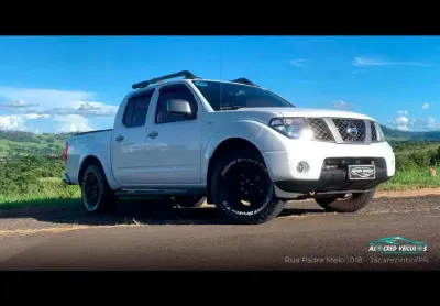 Nissan frontier le4x4att 2013