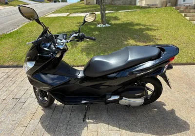 Honda pcx 2016 - pneus, freios e bateria novos. todas revisões na honda.