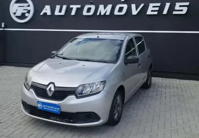 Renault sandero 1.0 flex  2015