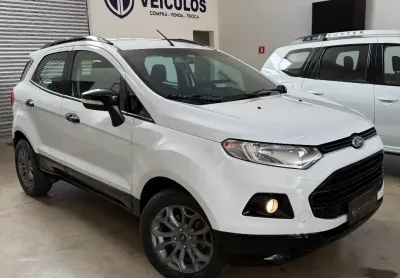 Ecosport freestyle 1.6 mec. 2013 carro bem conservado sem restrições no nome da loja com garantia de