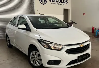 Veículo disponível na CG veículos Anápolis .  Fale com o vendedor Sávio.  Veículo completo e revisad