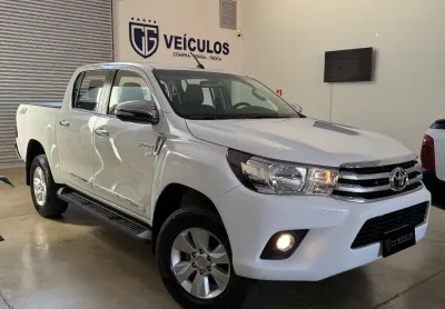 Hilux SRV 2.7 Flex AUT  2016/2017 56.000 KM R$ 149.900,00  Veículo disponível na CG veículos Anápoli