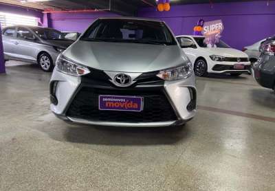 Toyota yaris yaris 1.5 xl plus connect cvt