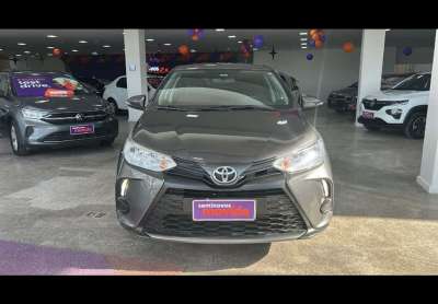 Toyota yaris 1.5 sedan xl 16v 4p