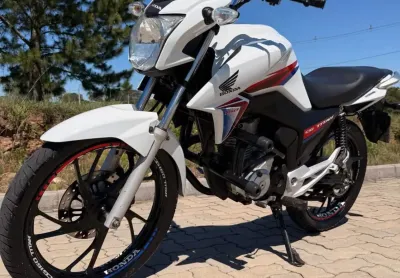 Titan 160 muito nova 