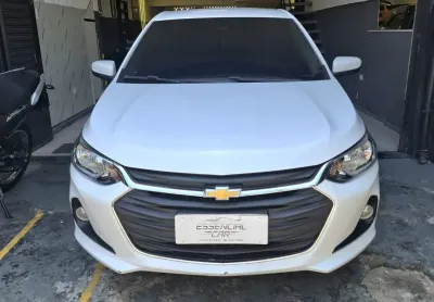 Carro super novo com botão start e chave presença!