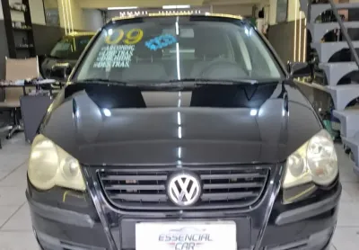 Carro super cuidado dá gosto de ver !!