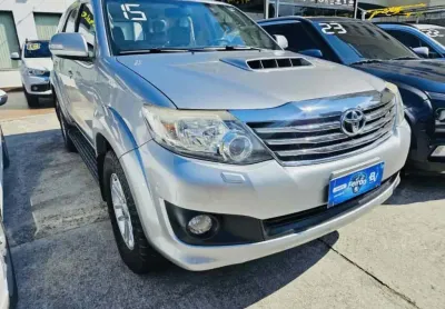 Toyota Hilux sw4 2015 3.0 srv 4x4 16v turbo intercooler diesel 4p automático