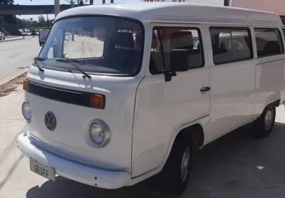 Vw kombi standart com baixo km