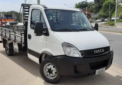 Iveco daily 35s14 carroceria 