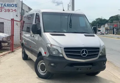 Mercedes-benz sprinter 415 luxo 16 lugares