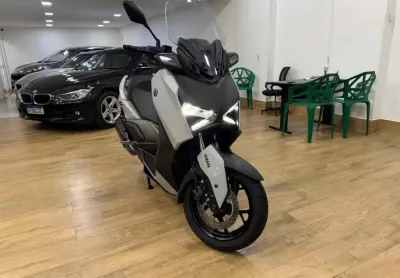 Yamaha Xmax 250 connected abs 2025