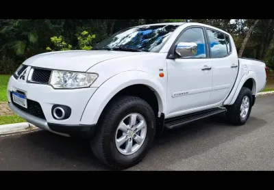 Mitsubishi l200 triton hpe 3.5 cd v6 24v flex aut 2013