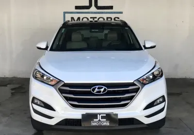 Extremamente revisado, documento em dia, laudo aprovado, nada para fazer.