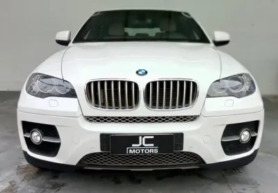 Extremamente revisado, documento em dia, laudo aprovado, nada para fazer.