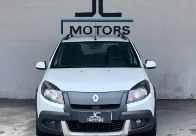 Extremamente revisado, documento em dia, laudo aprovado, nada para fazer.