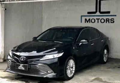 Toyota camry 3.5 v6 xle
