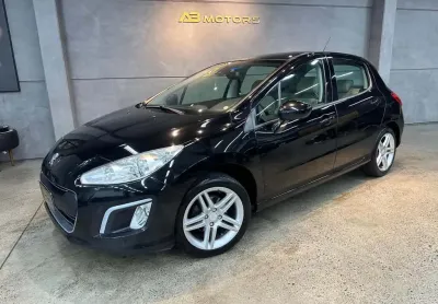 Peugeot 308 /  allure - preta - 2012/2013