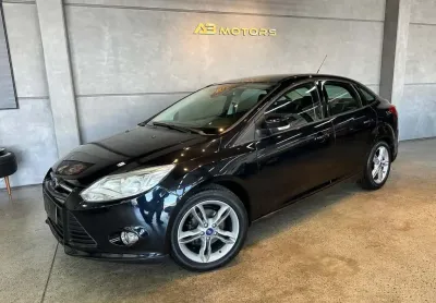Ford focus sedan 2.0 16v/2.0 16v flex 4p aut.  - preta - 2013/2014