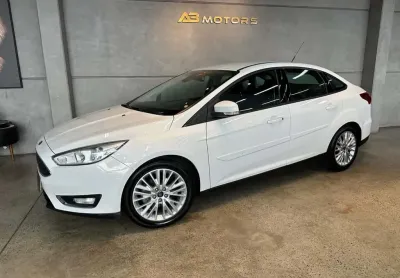 Ford focus sedan i/  se at 2.0sc - branca - 2015/2016