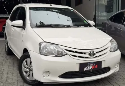 Toyota etios xs 1.5 flex 16v 5p mec.