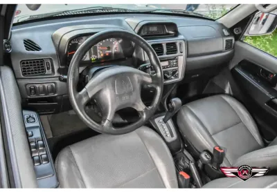 Mitsubishi Pajero tr4 2005 2.0 4x4 16v 131cv gasolina 4p automático