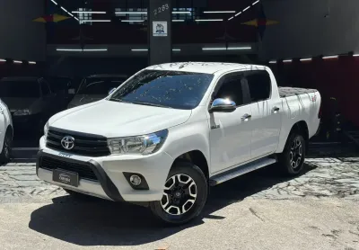 Hilux cd 4x4 diesel, potencia, resistencia e tecnologia em uma só caminhonete