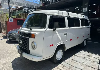 Kombi básica lotação – perfeita pra quem busca espaço, resistência e praticidade no dia a dia!