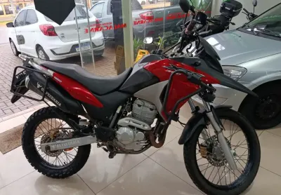 Essa moto esta bem conservada