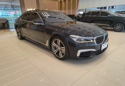 Bmw 750li m 2017 - luxo e desempenho